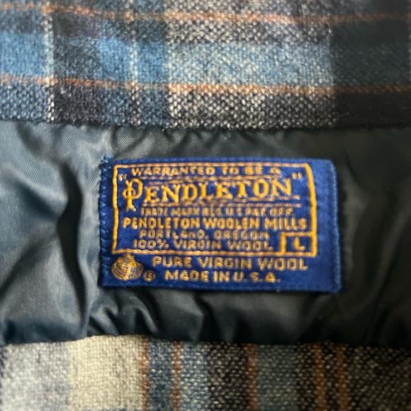 Pendleton Long Sleeve Vintage Button Down Large - Picture 3 of 3